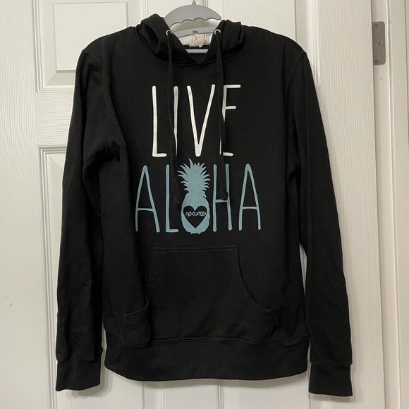 Rip Curl Tops - Rip Curl sweatshirt 
Size: S